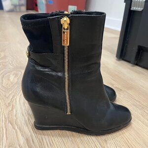 Michael Kors Black Leather booties size 6